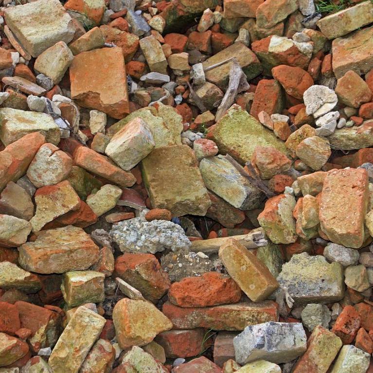 Bauschutt in der Nähe - Containerdienst Flink